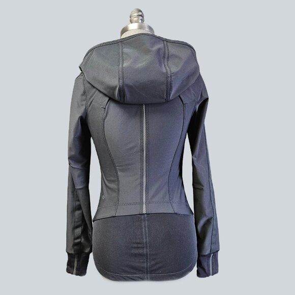Lululemon Soft Shell Jacket - Picture 5 of 5